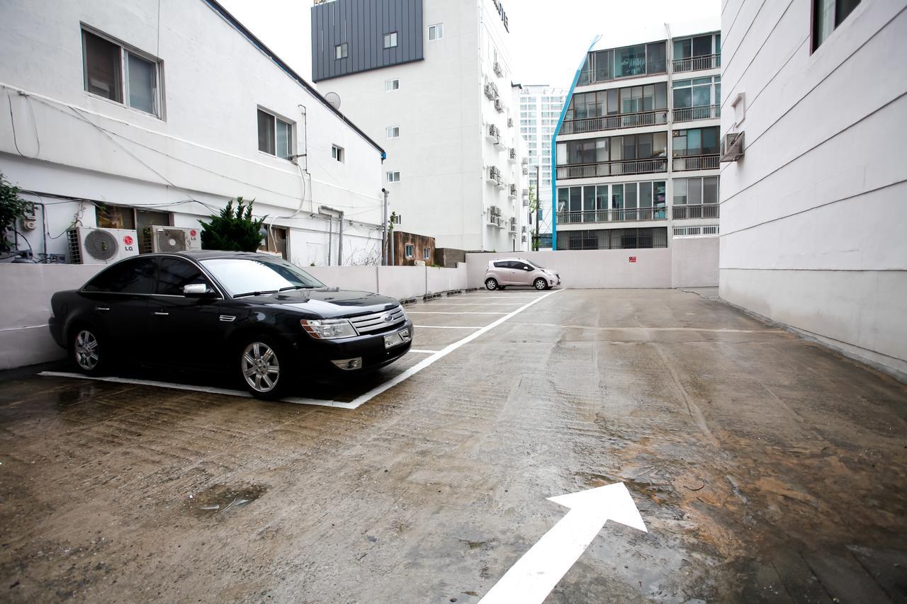 Gwangan Blue Moon Motel Busan Buitenkant foto